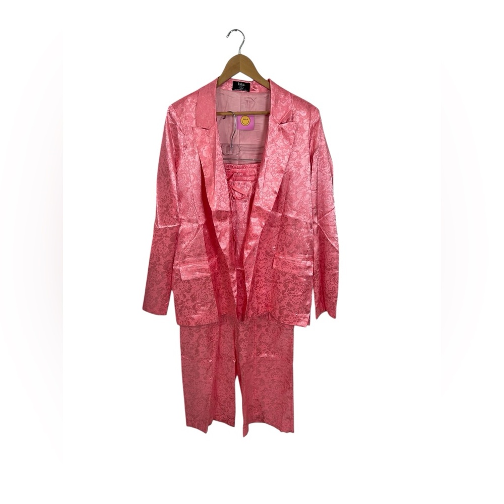 Dressed in Lala Lucky Girl Jacquard Floral Blazer + Cargo Pants Set size med NWT - Picture 16 of 16